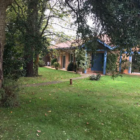 Gospodarstwo wiejskie Chambres D'hotes Le Bosquet