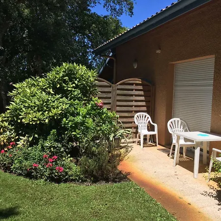 Gospodarstwo wiejskie Chambres D'hotes Le Bosquet *